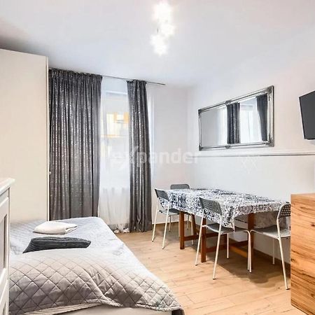 Luksusowy Gaj Apartament By Apartamenty Na Dni Breslau Exterior foto